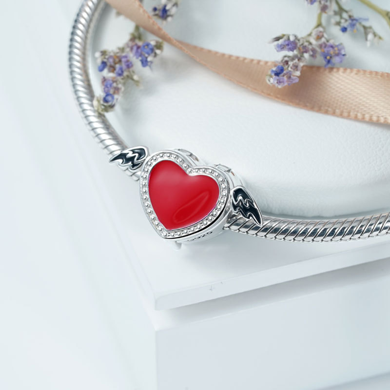 Heart with Wings Photo Charm image number 1