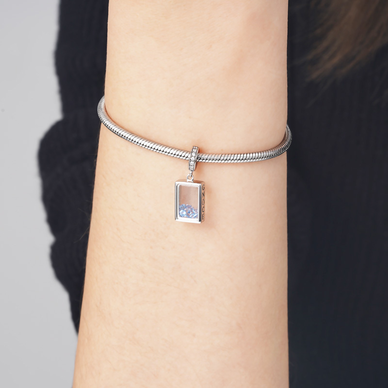 Rectangle-shape Pendant image number 2