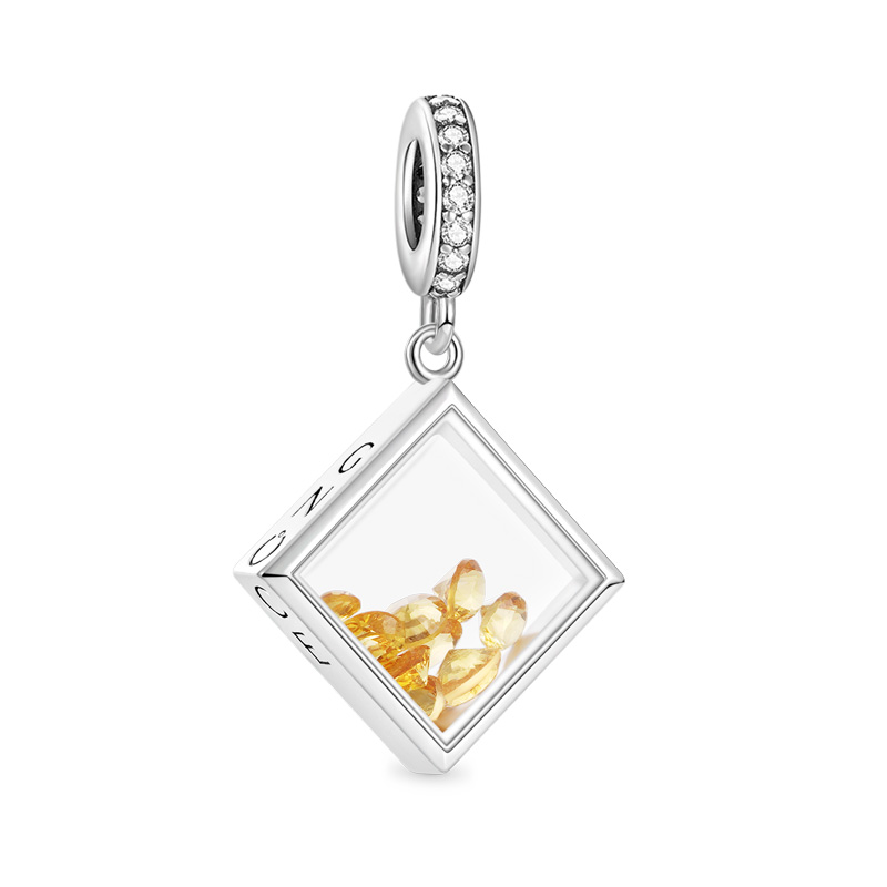 Square-shape Pendant image number 0