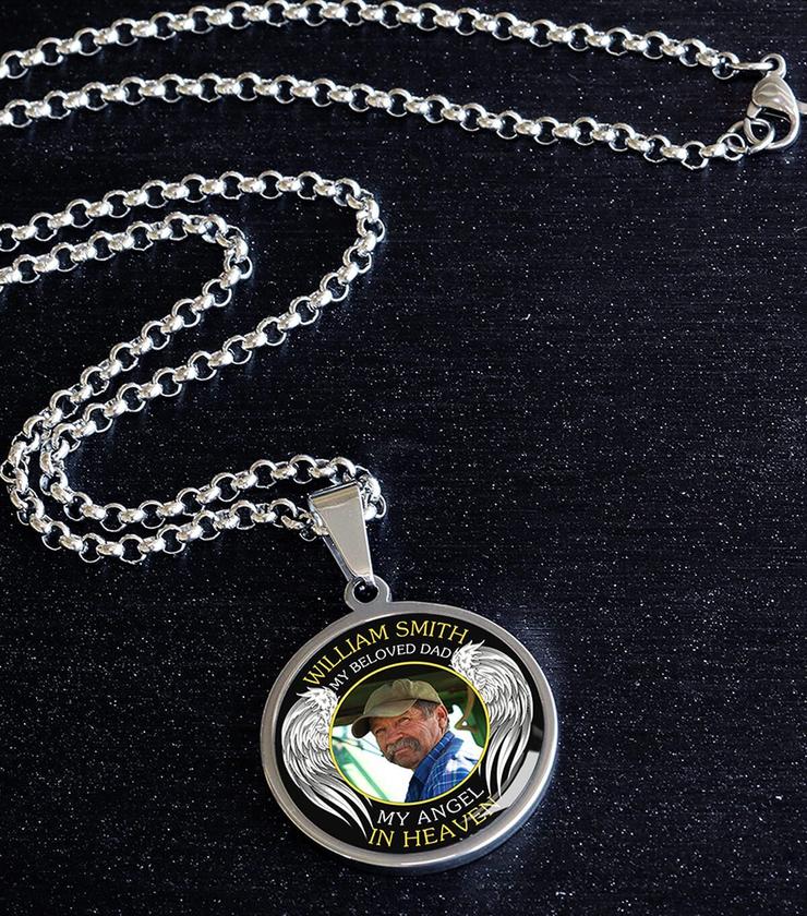 Engravable Photo Necklace image number 3