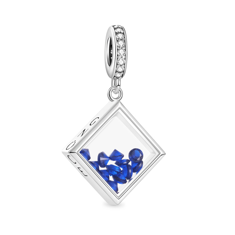 Square-shape Pendant image number 0