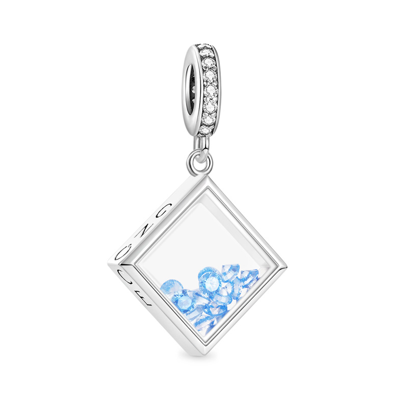 Square-shape Pendant image number 0