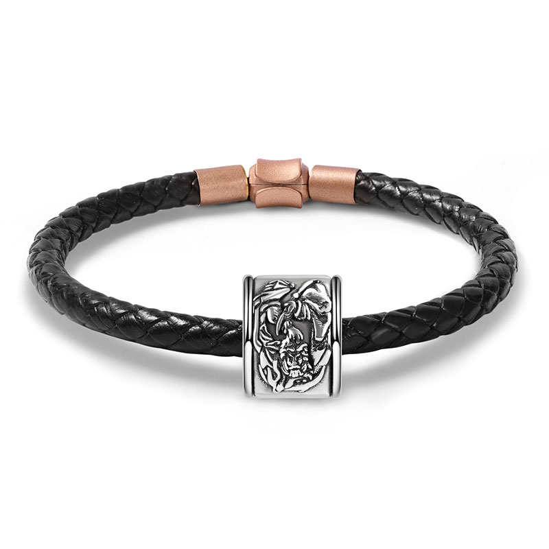 David & Gloria Giant Charm Bracelet image number 0