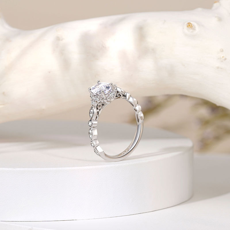 Vintage Oval Ring image number 4