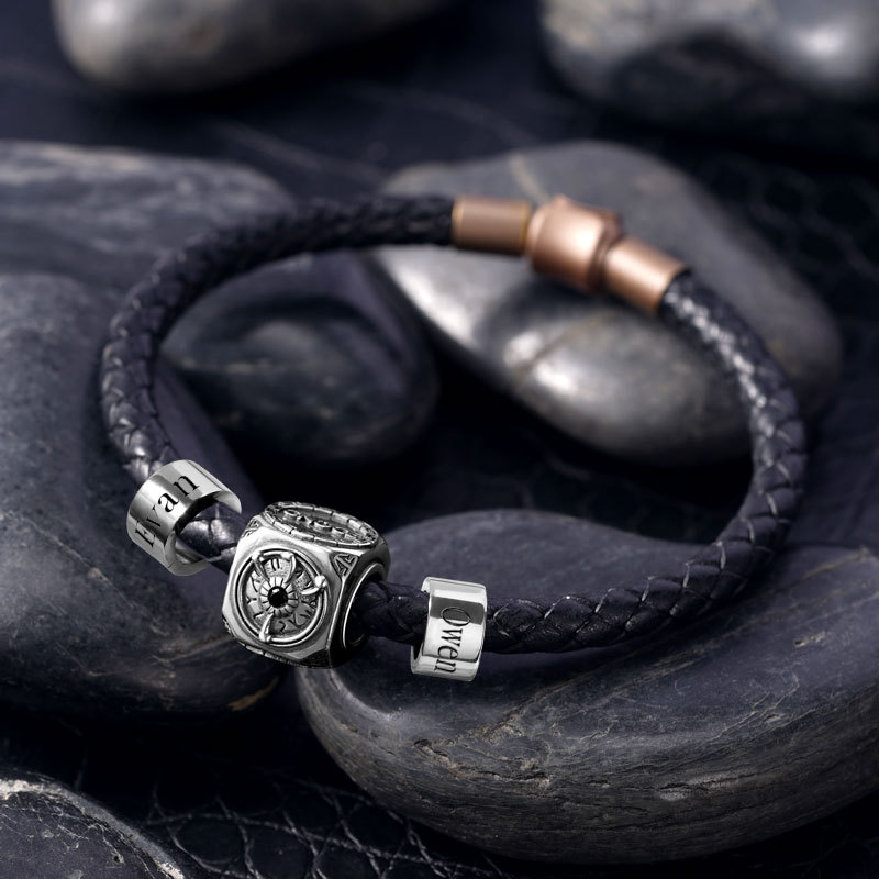 Eye & Customized Charms Bracelet image number 5