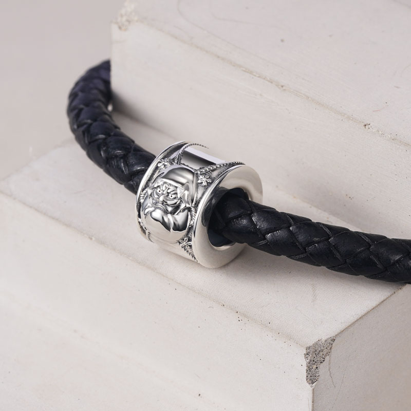 Satsuma Charm Bracelet image number 3