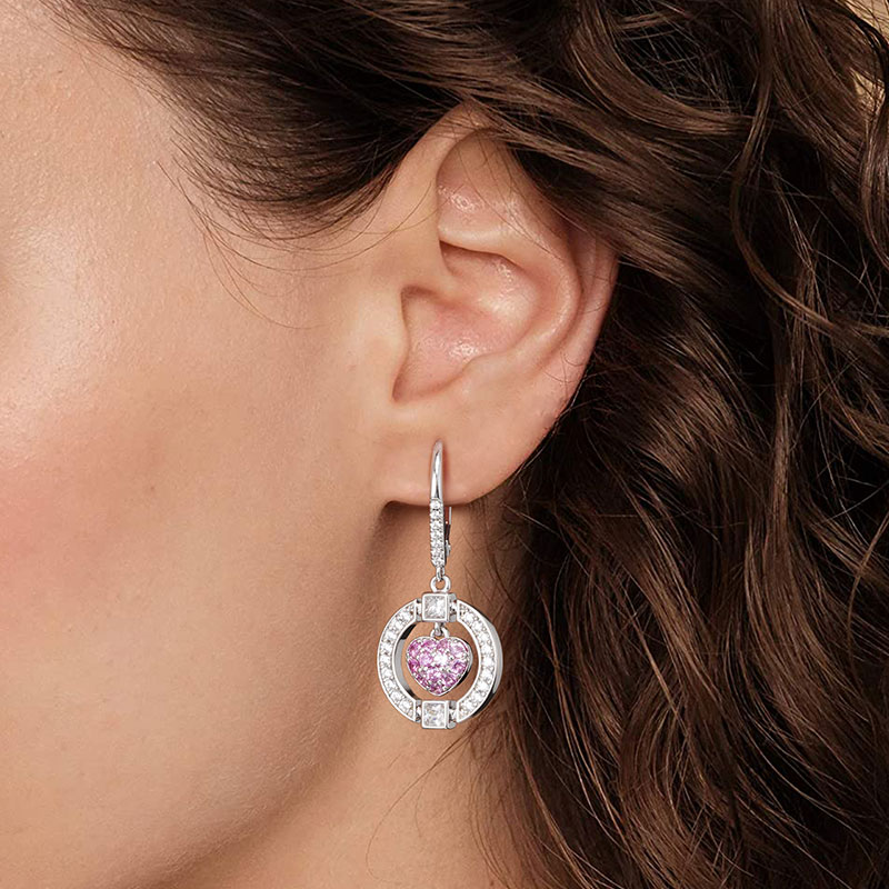 Heart Dangle Earrings image number 3