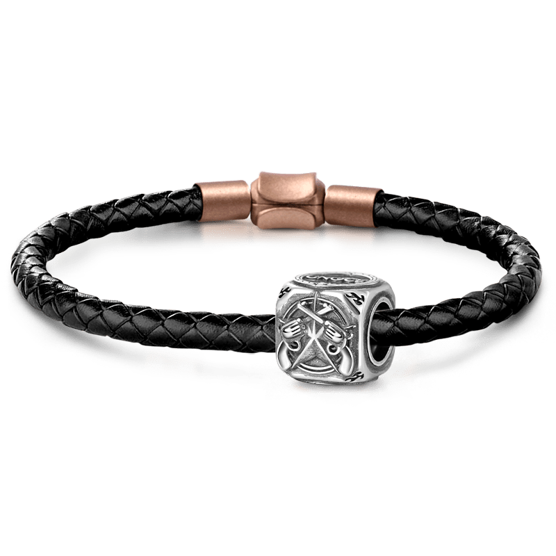 Revolver Charm Bracelet image number 0