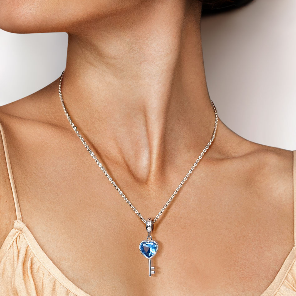 Heart Key Pendant image number 7