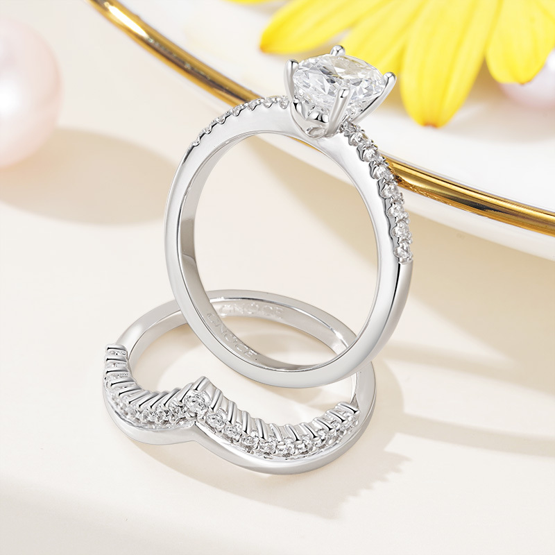 Oval Wishbone Ring Set image number 3