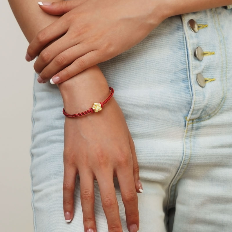 Red Basic Bracelet image number 6