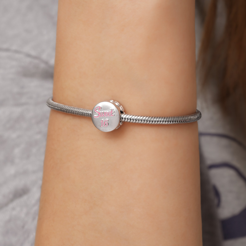 Sweet 16 Cake Charm image number 4
