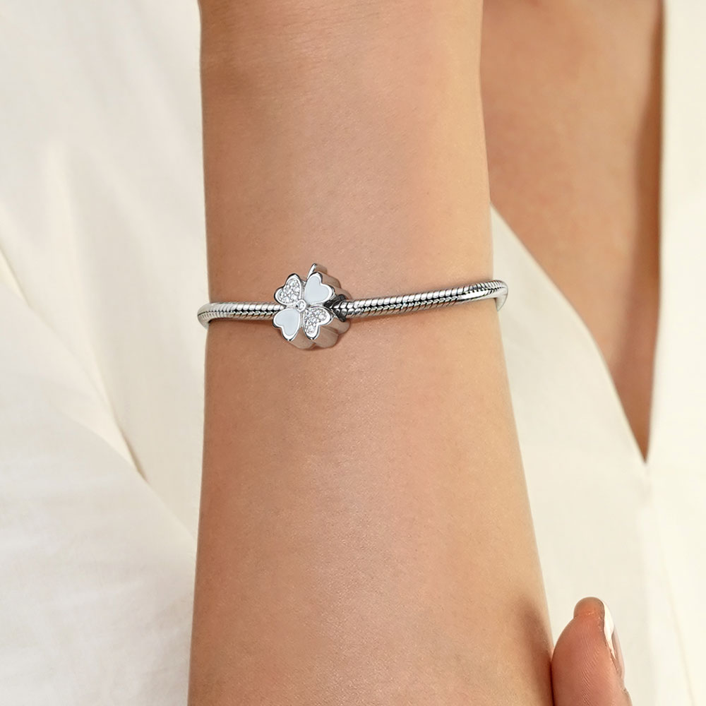 Four-leaf Clover Engravable Charm image number 5