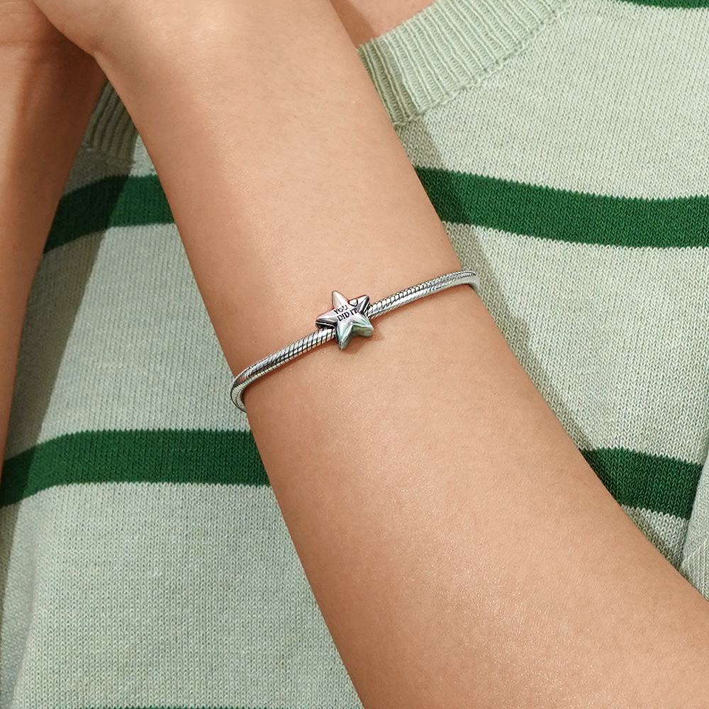 Star Charm image number 3