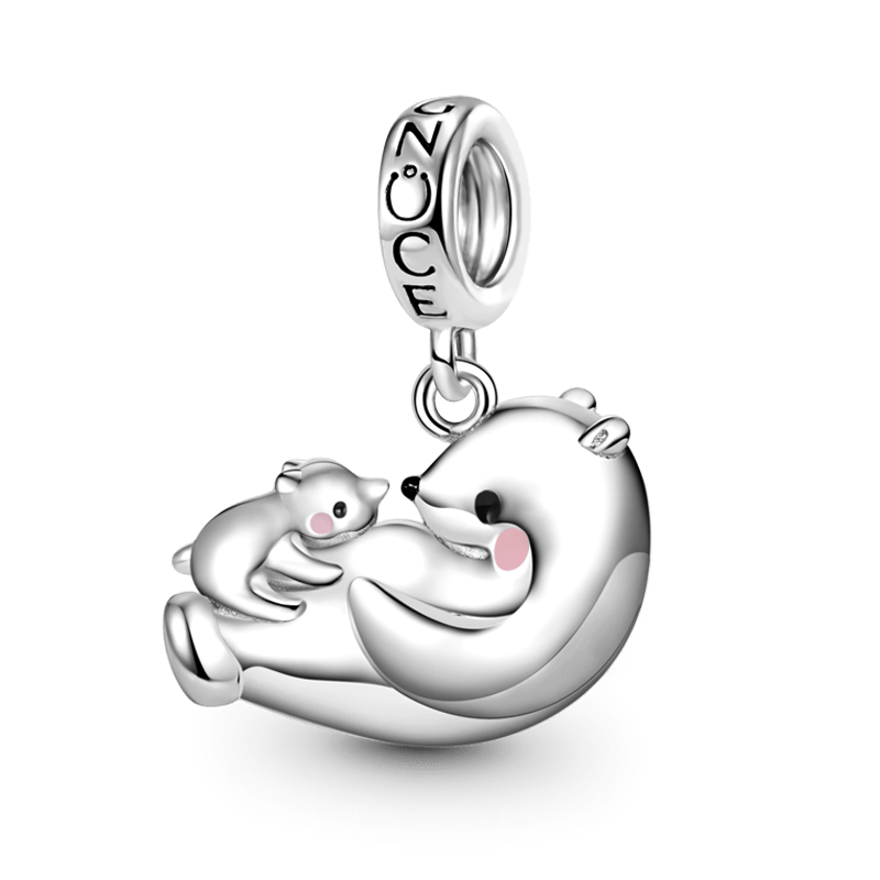 Polar Bear&Baby Pendant image number 0