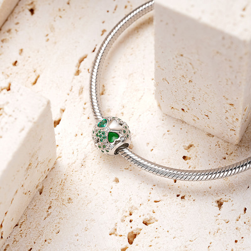 Four Leaf Clover Charm image number 2