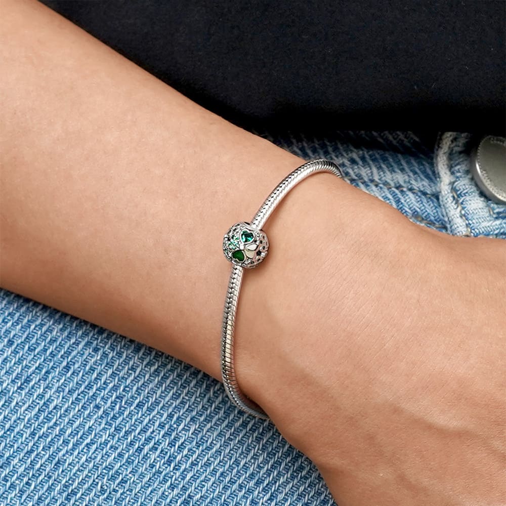 Four Leaf Clover Charm image number 4