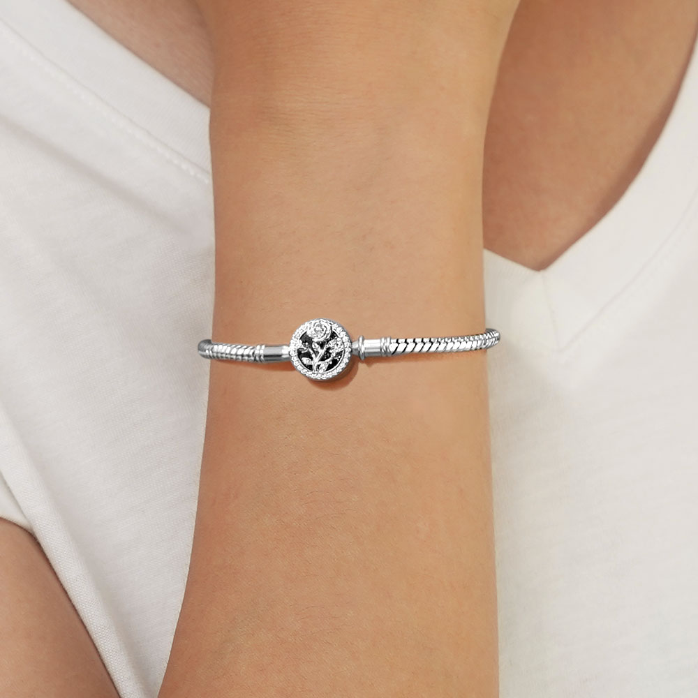 Rose Engravable Bracelet image number 4