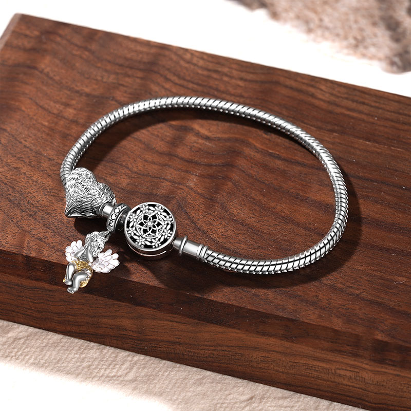 Lotus Basic Bracelet image number 2