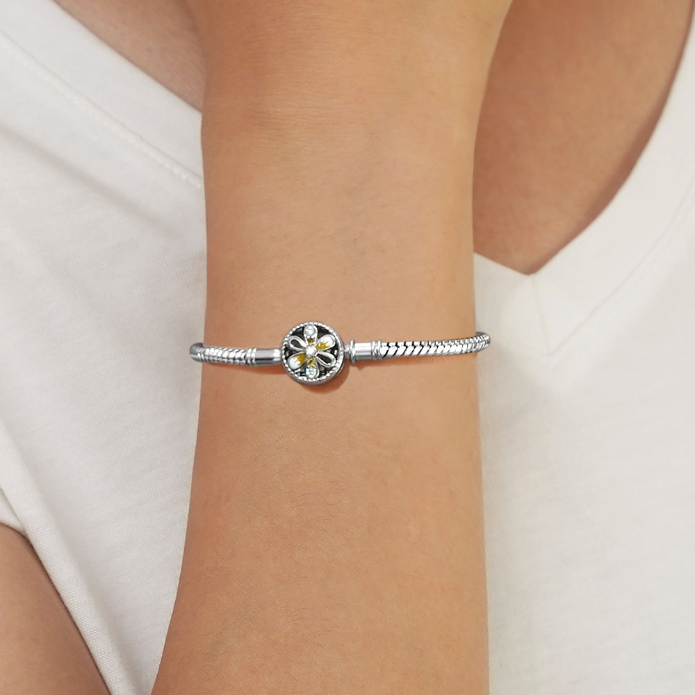 Sunflower Basic Bracelet image number 4