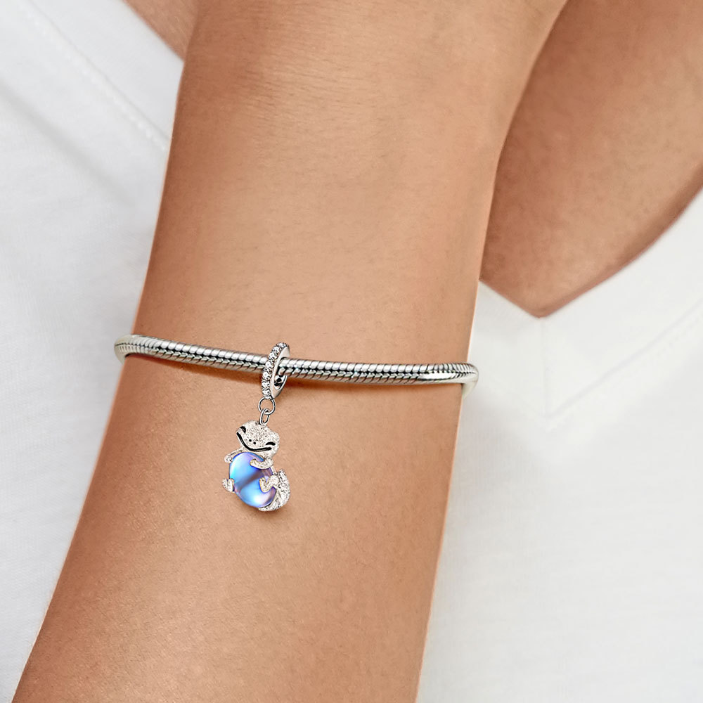 Lizard Pendant image number 4