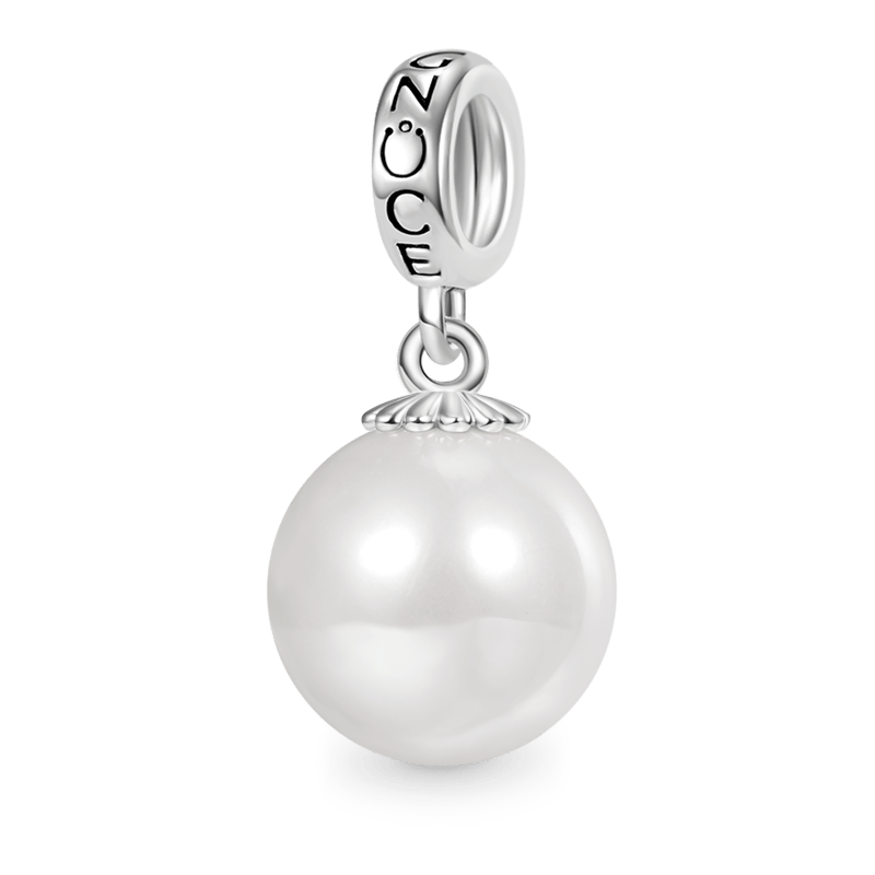 Elegant Pearl Pendant image number 0