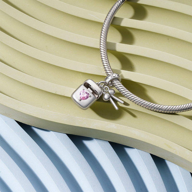 Earphone Box Pendant image number 1