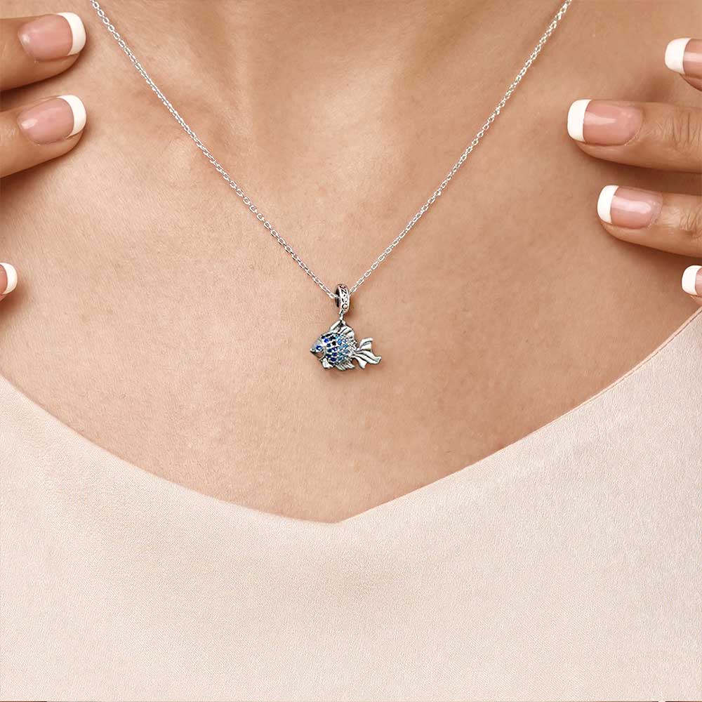 Cheerful Fish Pendant image number 6