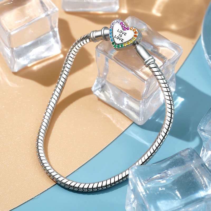 Love Basic Bracelet image number 2