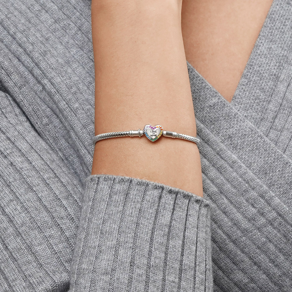 Love Basic Bracelet image number 4