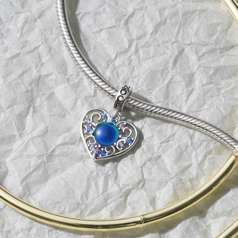Heart Mood Pendant image number 2