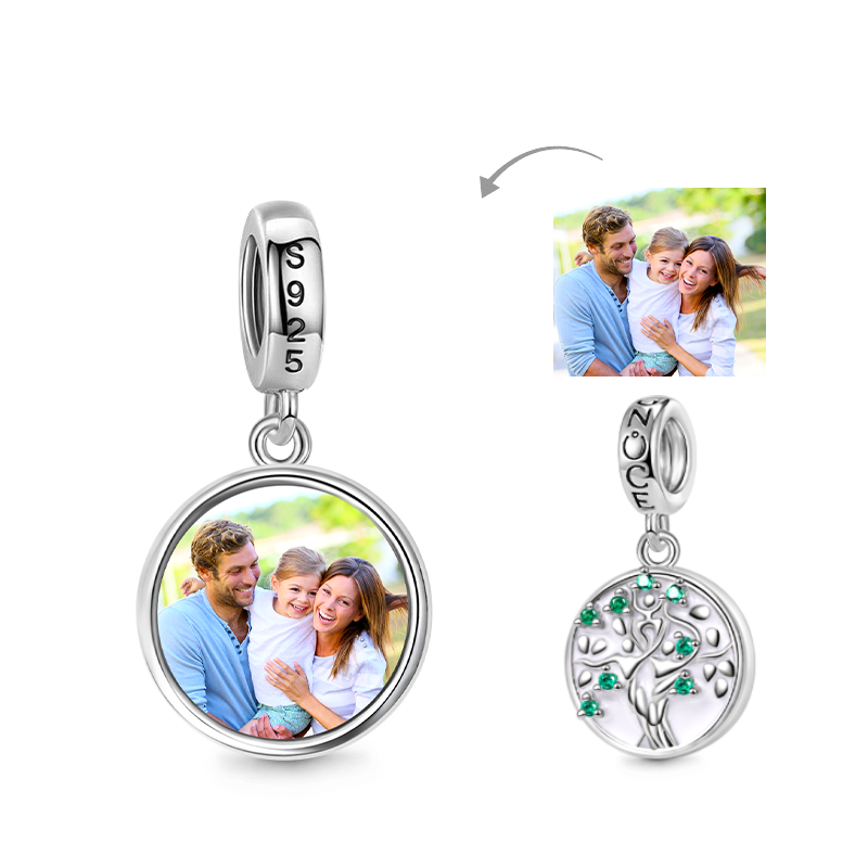 Family Tree Photo Pendant image number 0