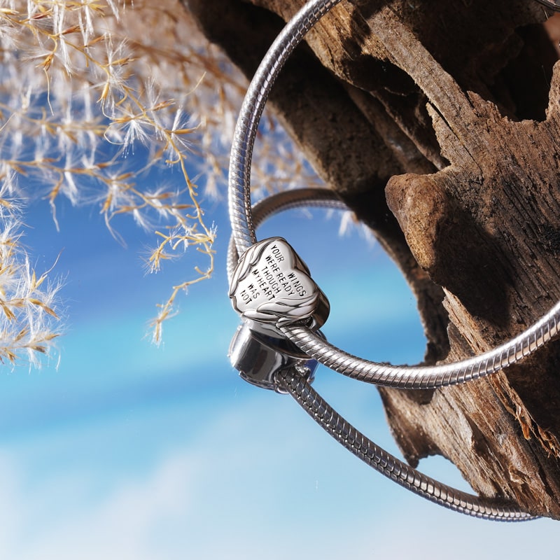 Angel Wings Photo Charm image number 1