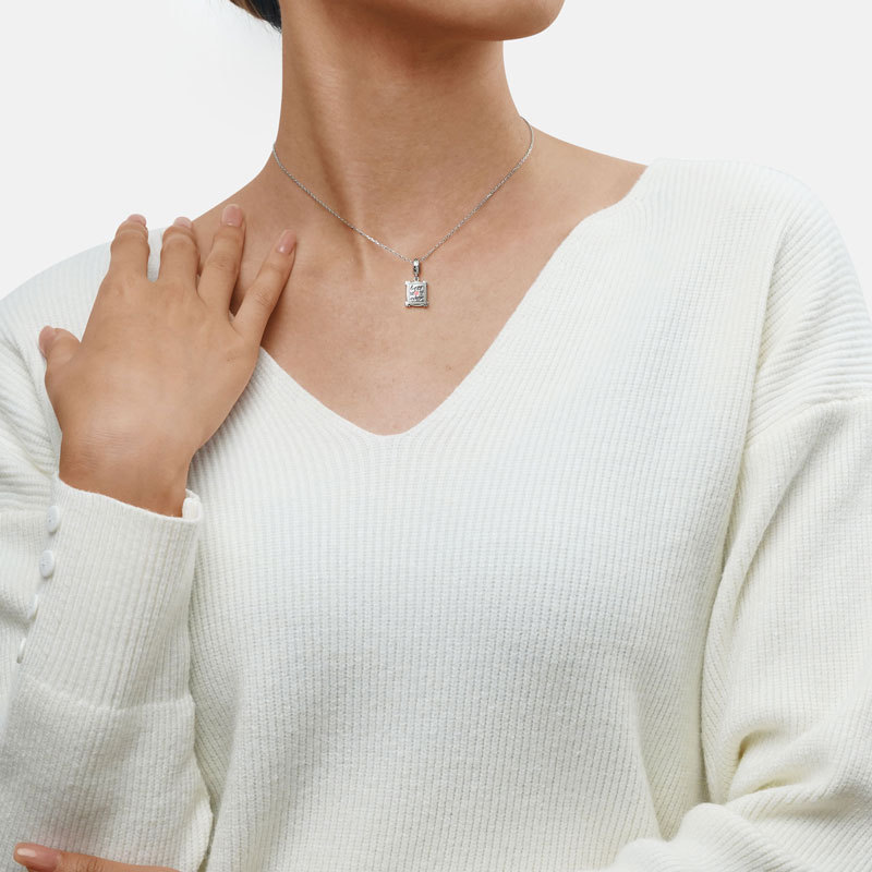 Best Mom Ever Pendant image number 5