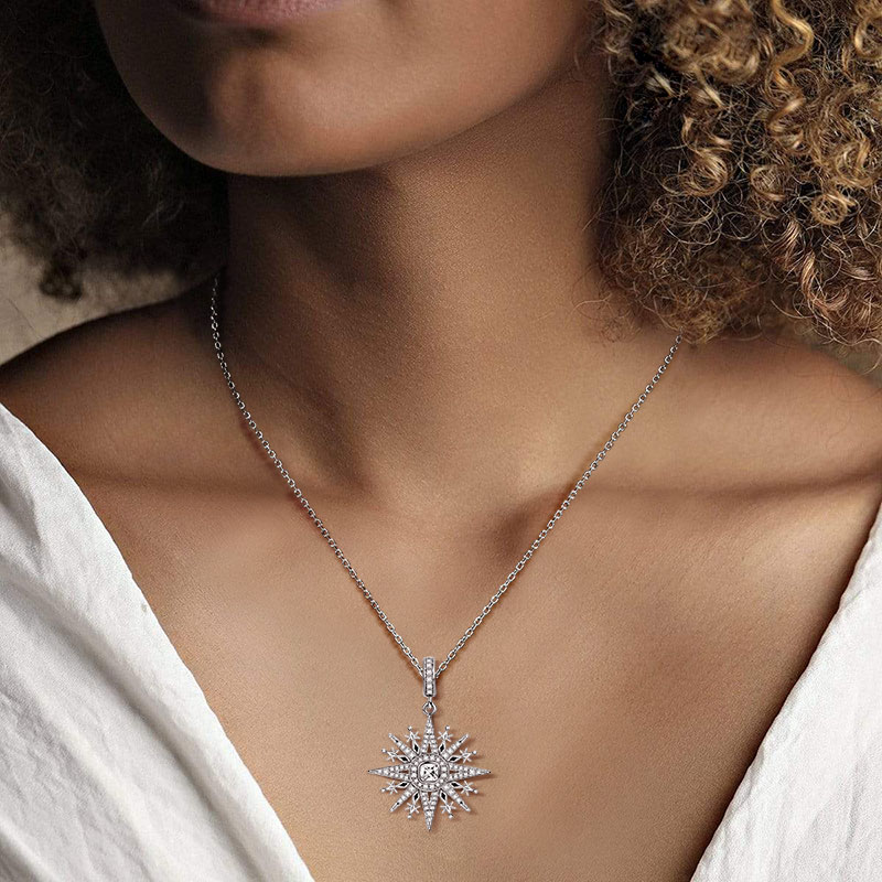 Star Necklace image number 2