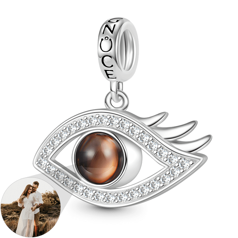 Devil's Eye Projection Pendant image number 0