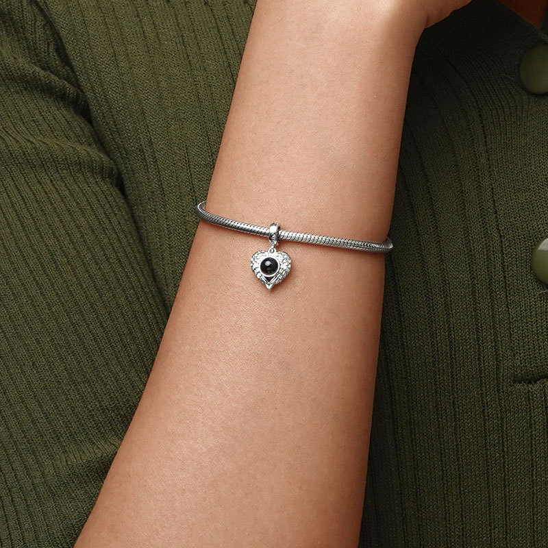 Heart Projection Pendant image number 3