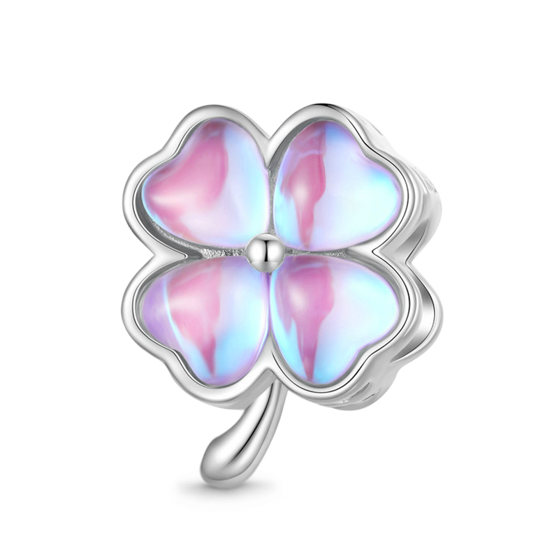 Four Leaf Clover Charm image number 0