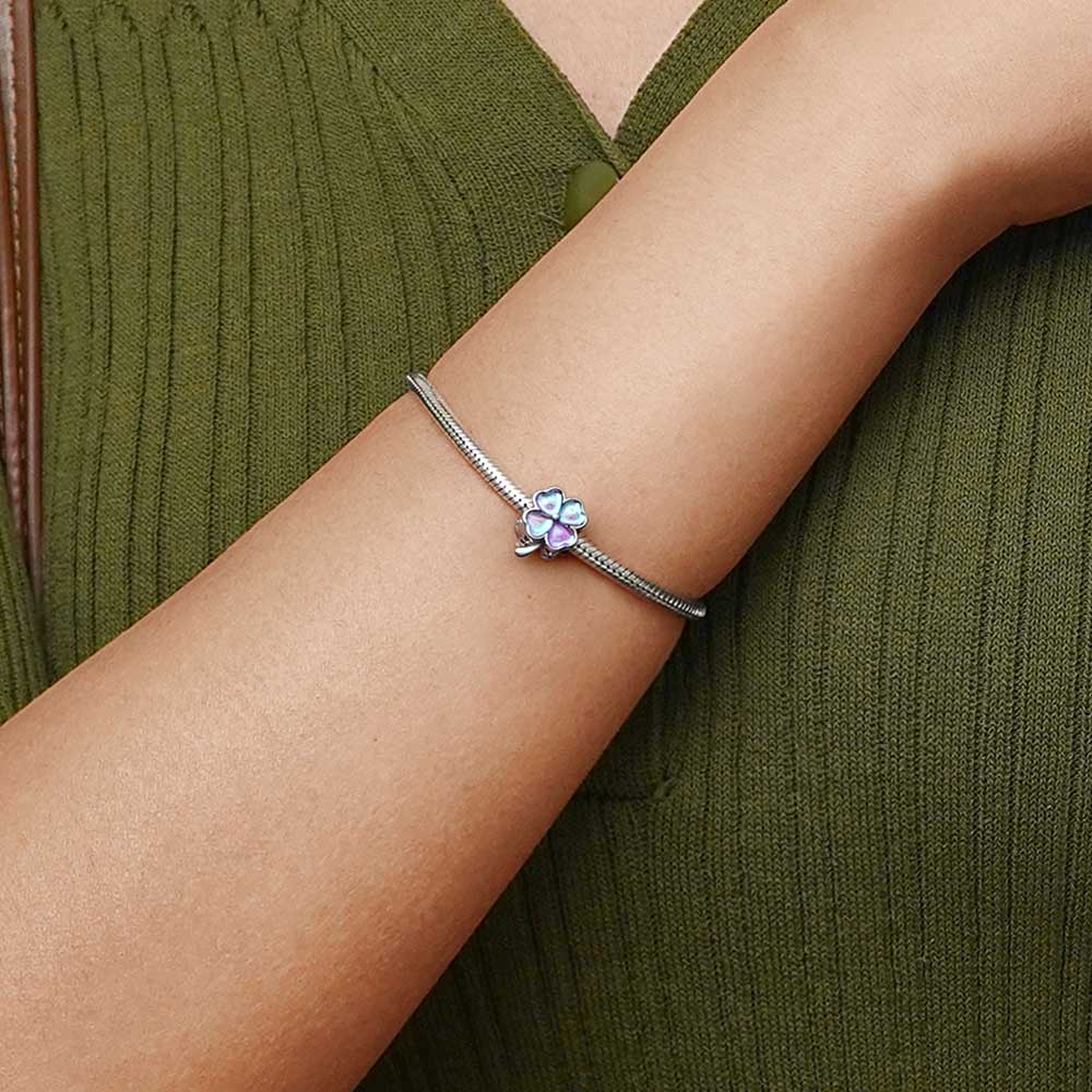 Four Leaf Clover Charm image number 4