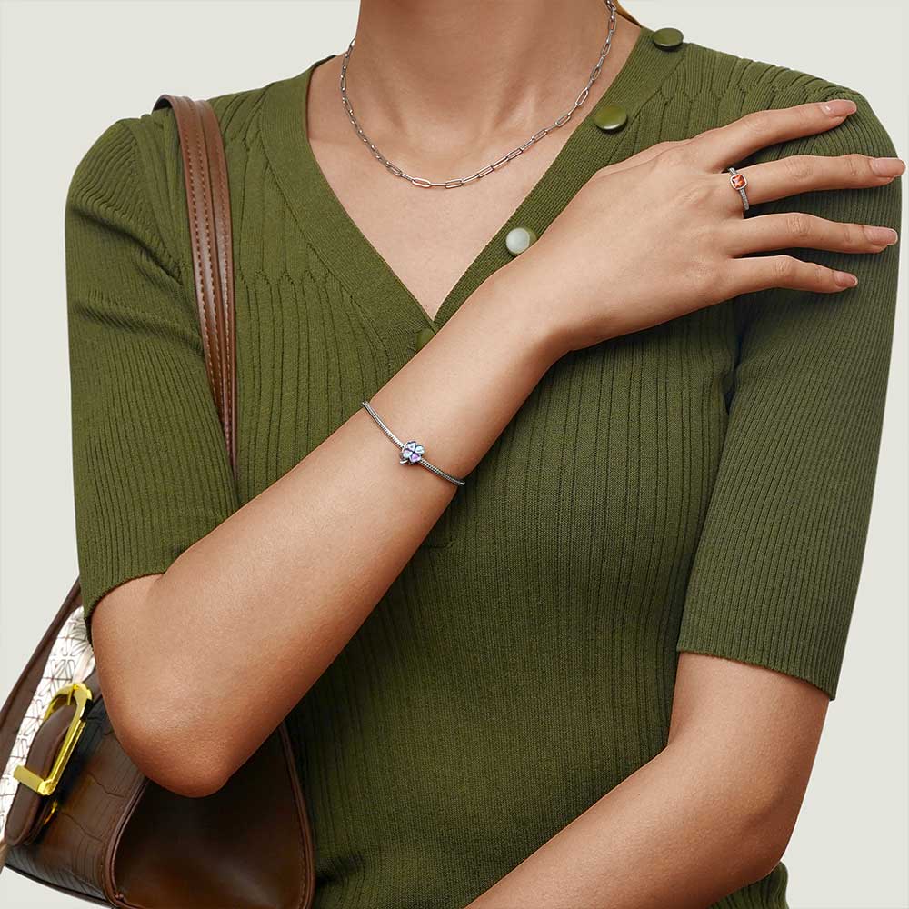 Four Leaf Clover Charm image number 3