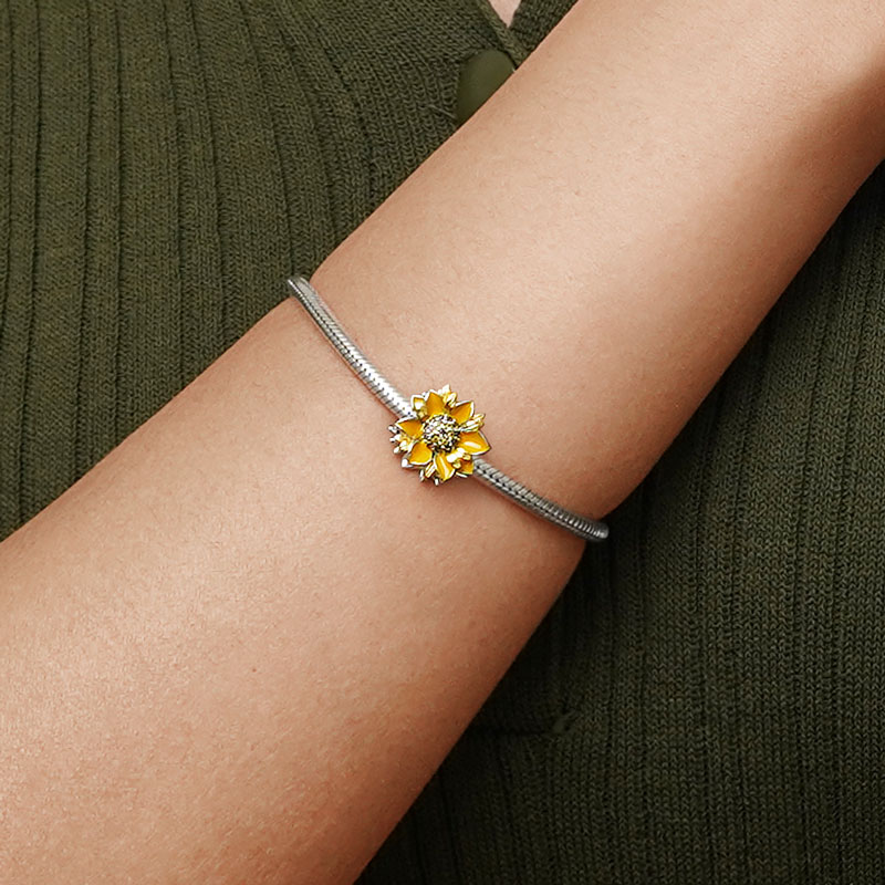 Sunflower Charm image number 4