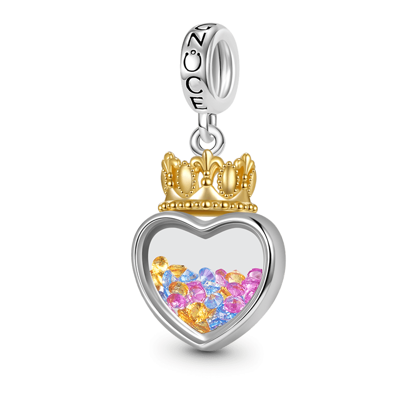Queen of My Heart Pendant image number 0