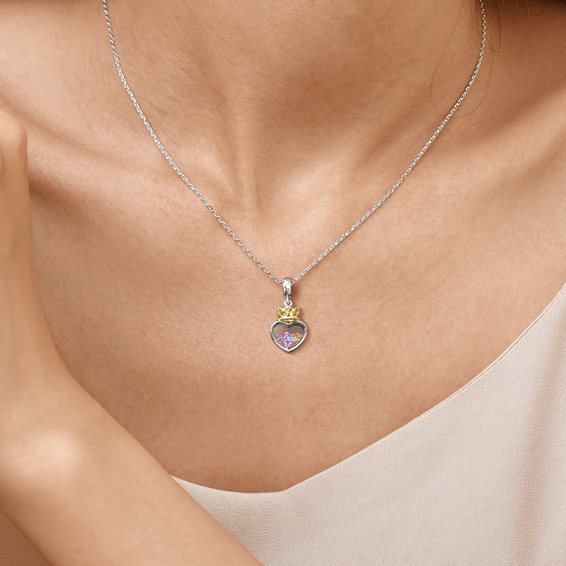 Queen of My Heart Pendant image number 6