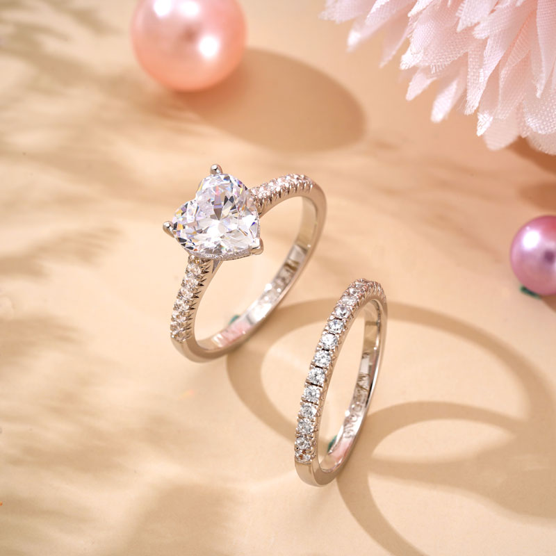 Clear Heart Ring Set image number 2