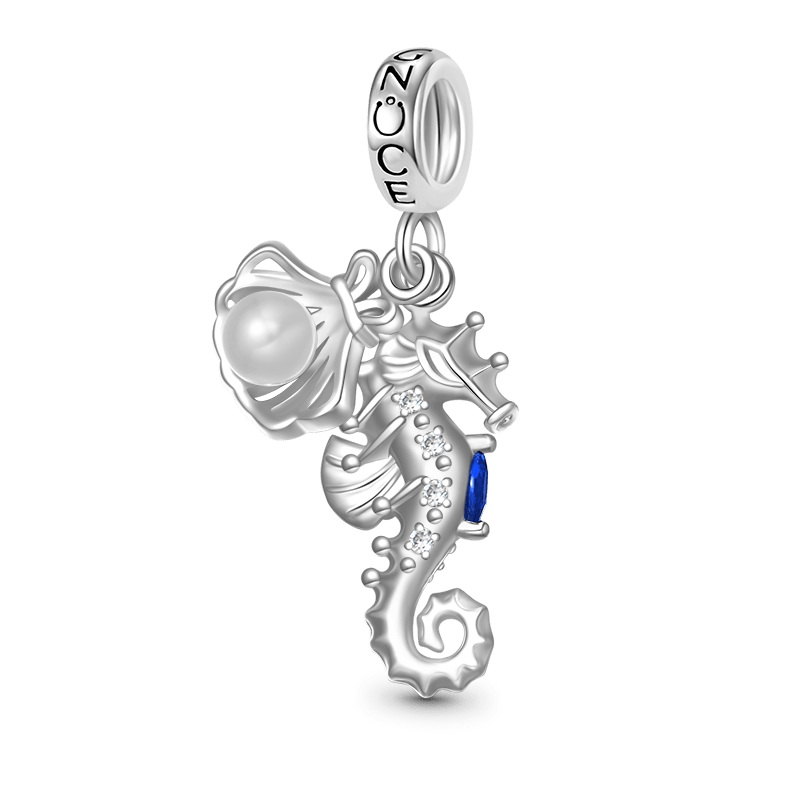 Seahorse Shell Pendant image number 0
