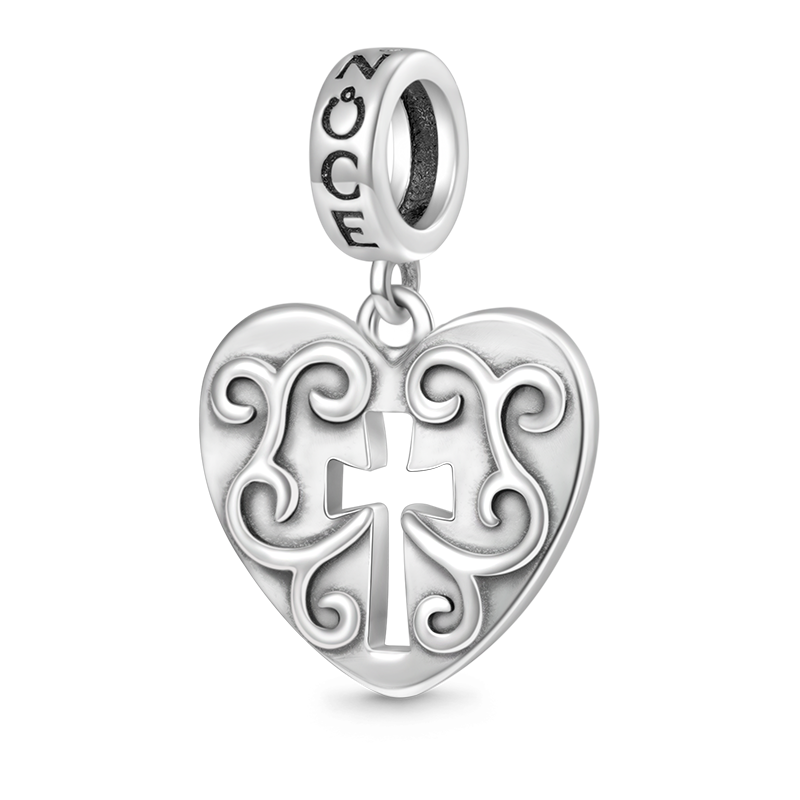 Crosslet Heart Pendant image number 0