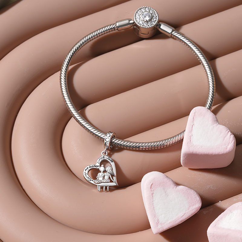 Sister Love Engravable Pendant image number 3