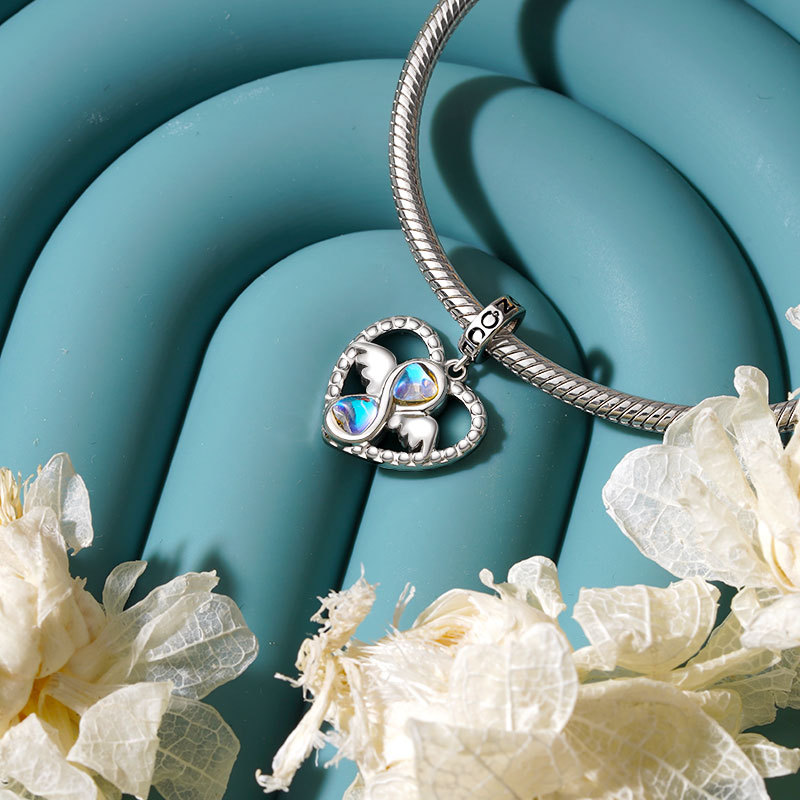 Infinite Love Heart Pendant image number 2