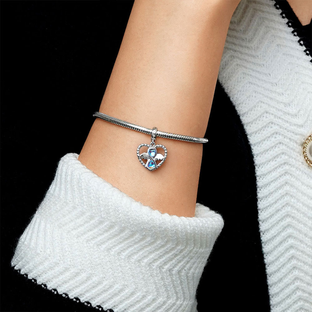 Infinite Love Heart Pendant image number 4