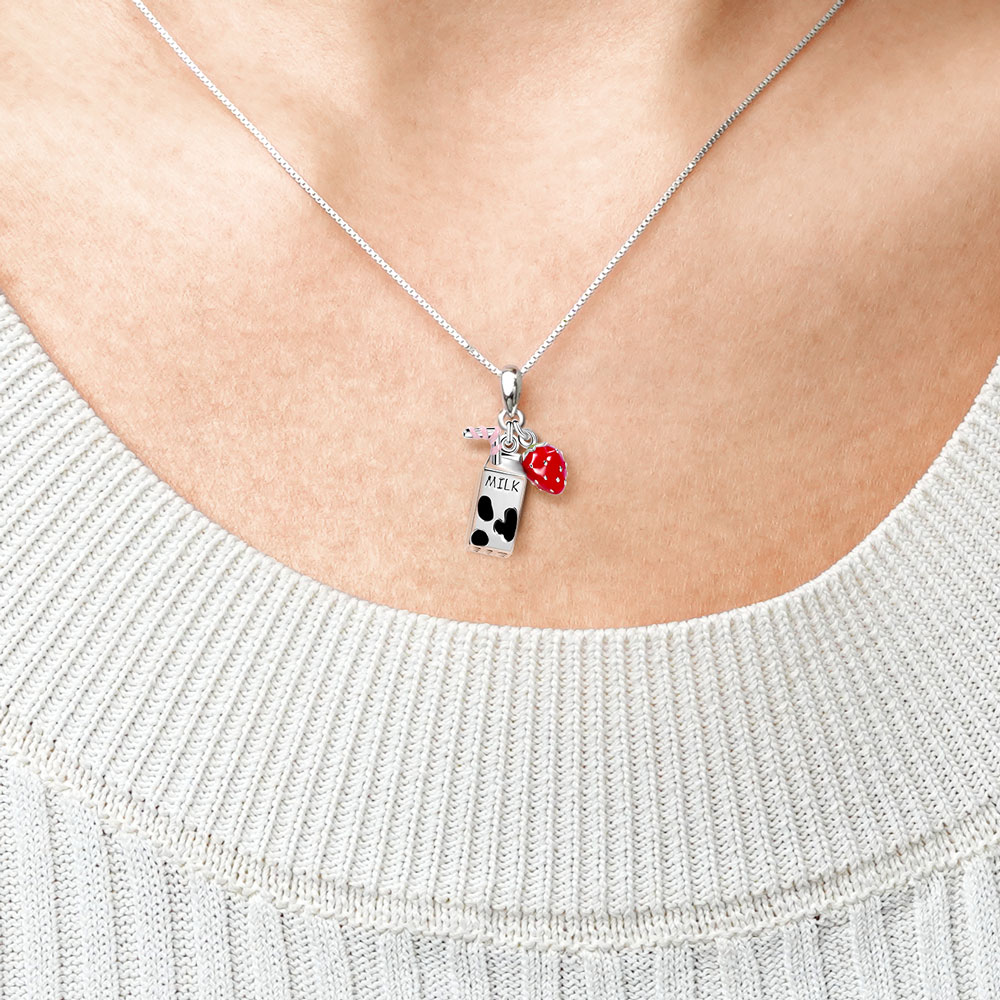Milk & Strawberry Necklace image number 3